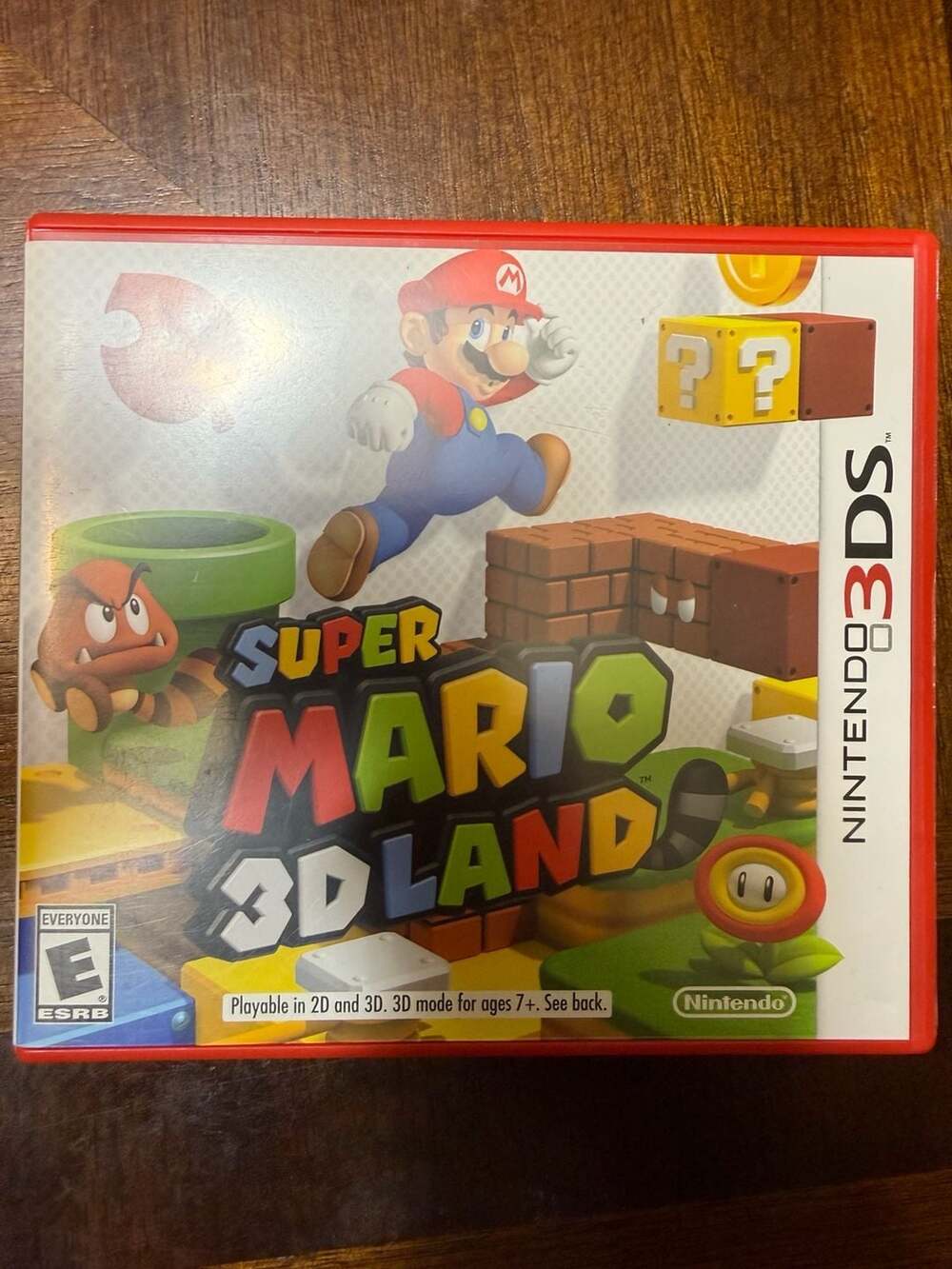 Super Mario 3D Land Nintendo 3DS Video Game Complete with Case and Manual